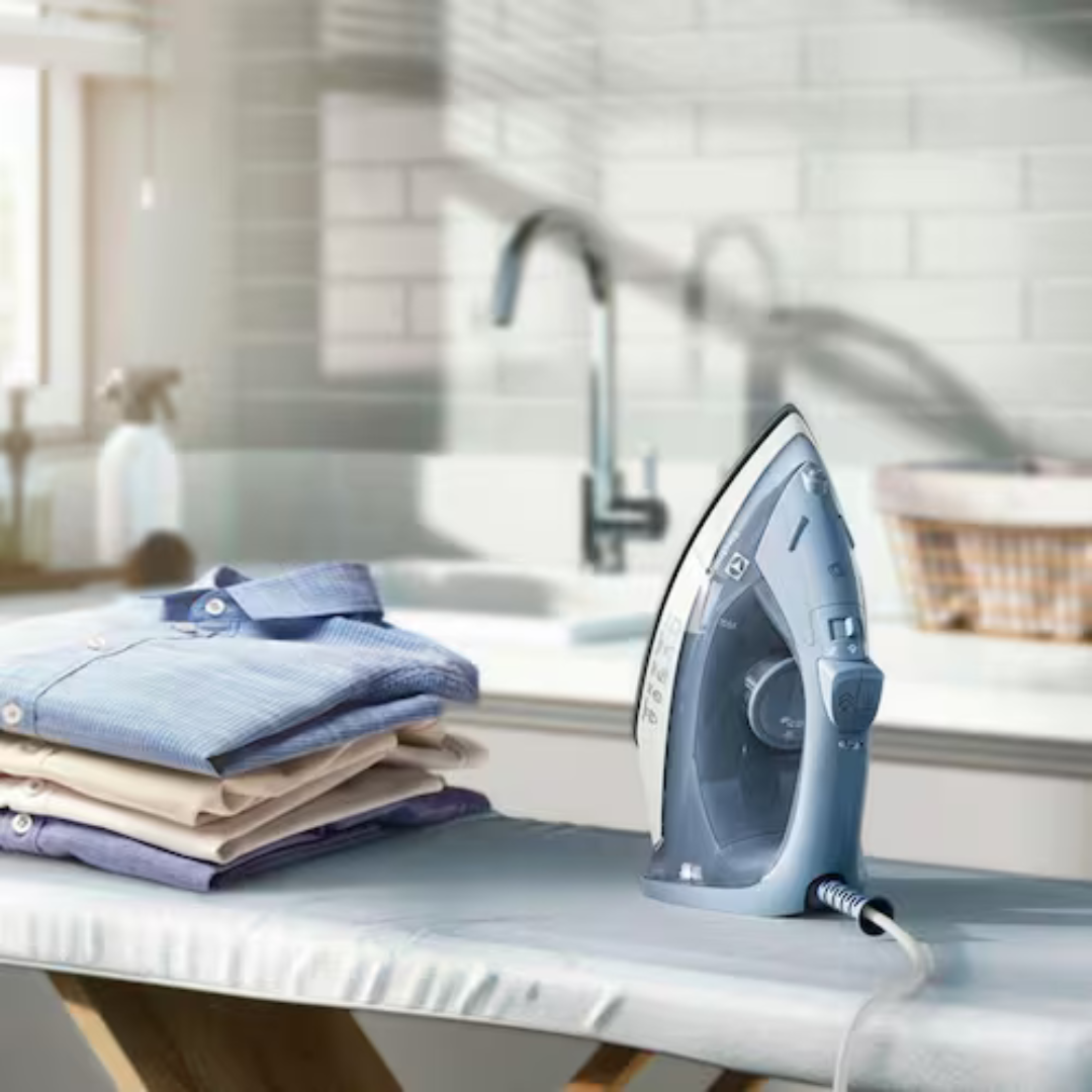 Ferro de Passar a Seco e Vapor Electrolux Efficient ESI10 Base Antiaderente Azul - 110V - Imagem 9